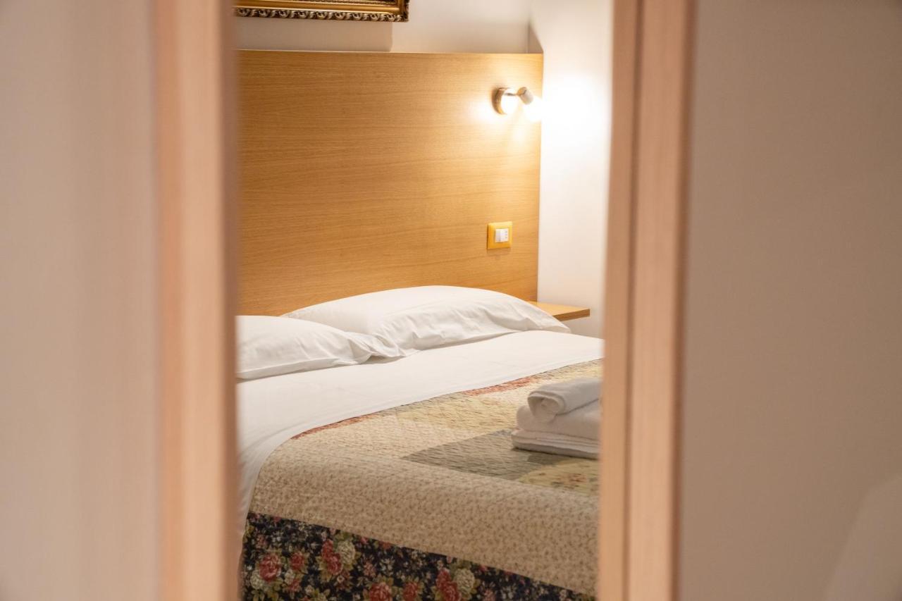 San Giovenale Apartment Orvieto Luaran gambar